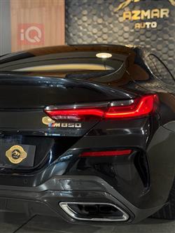 بي ام دبليو 8 الفئة